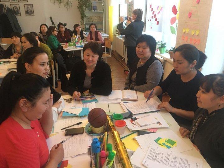 2018 жылдың 22  - ақпан күні  «Маяковский атындағы орта мектебі» КММ-де «Өрлеу» БАҰО АҚ филиалы ШҚО бойынша ПҚ БАИ тренеры Н.А. Жанузакованың жетекшілігімен «Бастауыш білім беру мазмұнын жаңарту: теориядан тәжірибеге» тақырыбында семинар өткізілді.