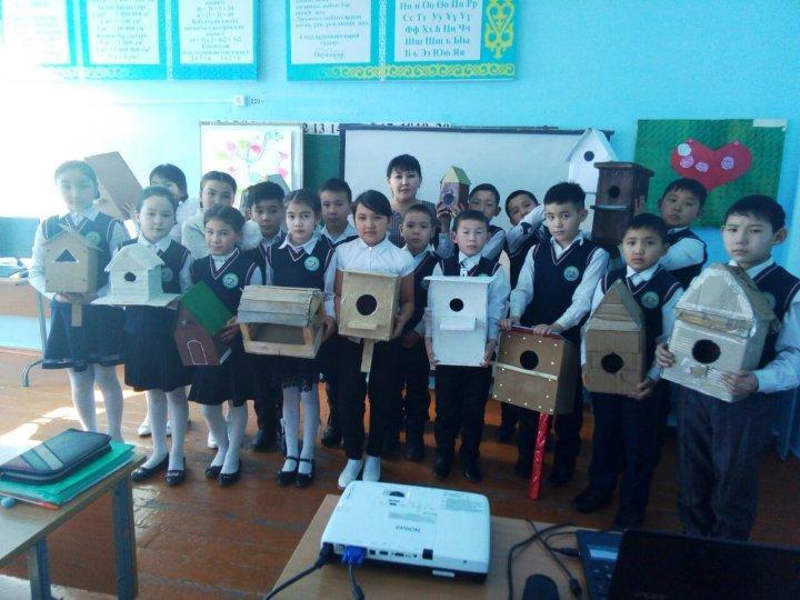 «Педагогтардың кәсіби өсуі – білім берудің жаңа сапасын қамтамасыз етудің шарты» тақырыбында  шеберлік сыныптары өткізілді.