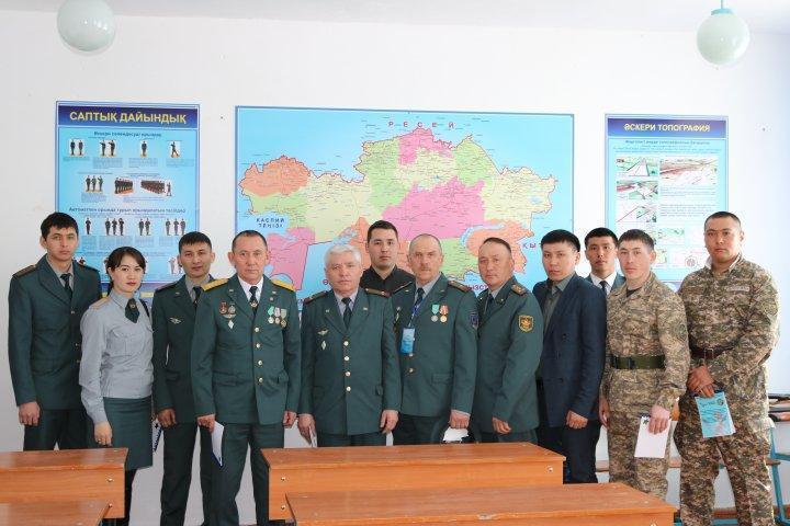 «Білім беруді жаңарту жағдайында жастардың бойында азаматтық және патриоттық көзқарасты қалыптастыру» тақырыбында облыстық семинар-практикум өткізілді