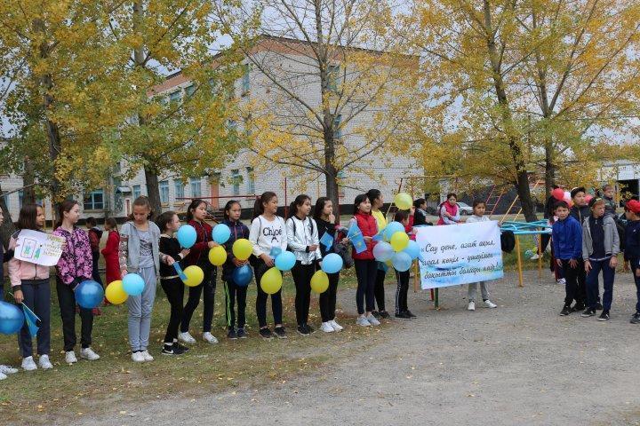 2018 жылдың 21 қыркүйек күні Маяковский атындағы орта мектебінде  салауатты өмір салтын қалыптастыру мақсатында Денсаулық күні өткізілді.