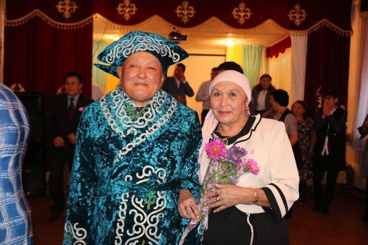 «Ұстаз –ұлы тұлға »