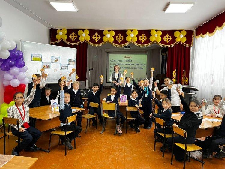 Бастауыш сынып мұғалімдерінің әдістемелік бірлестігінің апталығы өтті