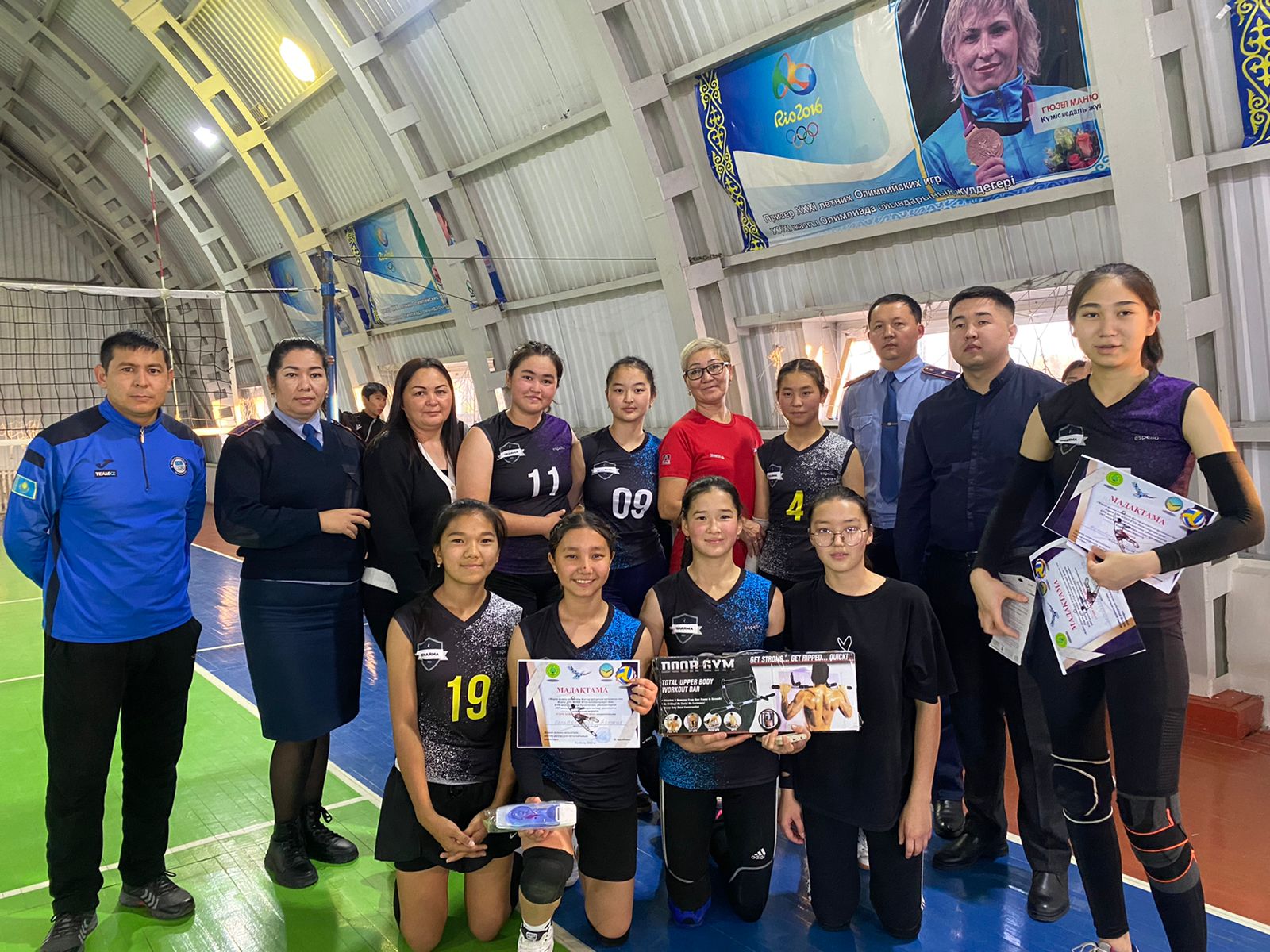 Жасөспірім қаздар арасында өткен волейболдан аудандық жарыс