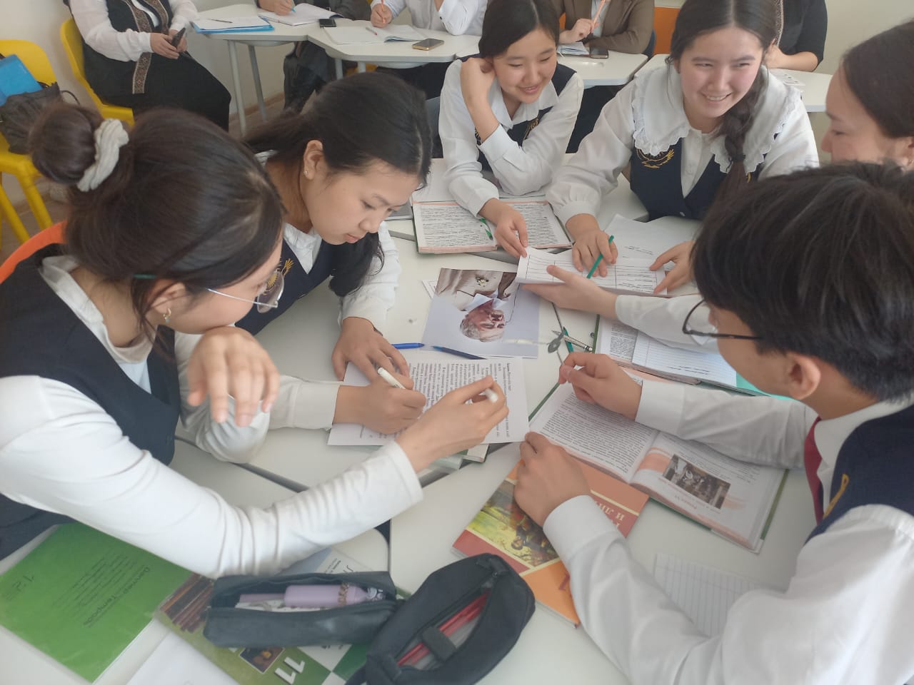 АПТАЛЫҚ АЯСЫНДА ТИІМДІ САБАҚ ӨТТІ