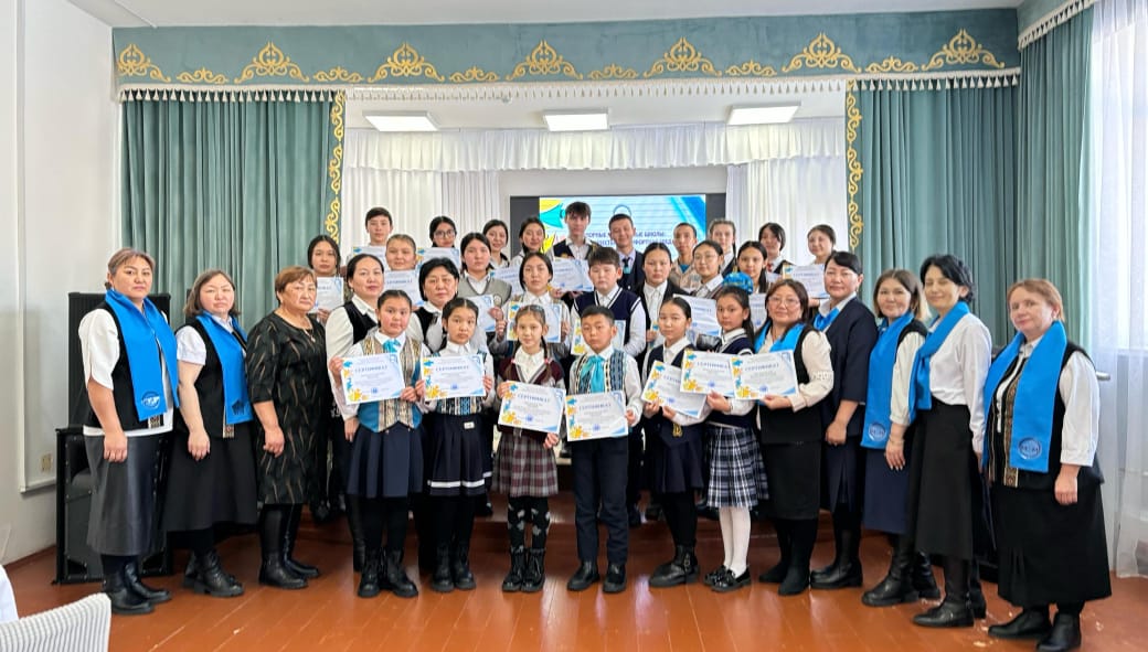 АПТАЛЫҚ ҚОРЫТЫНДЫСЫ- МАГНИТТІК МЕКТЕПТЕРМЕН ӘДЕБИ -МУЗЫКАЛЫҚ ІС-ШАРА ӨТТІ