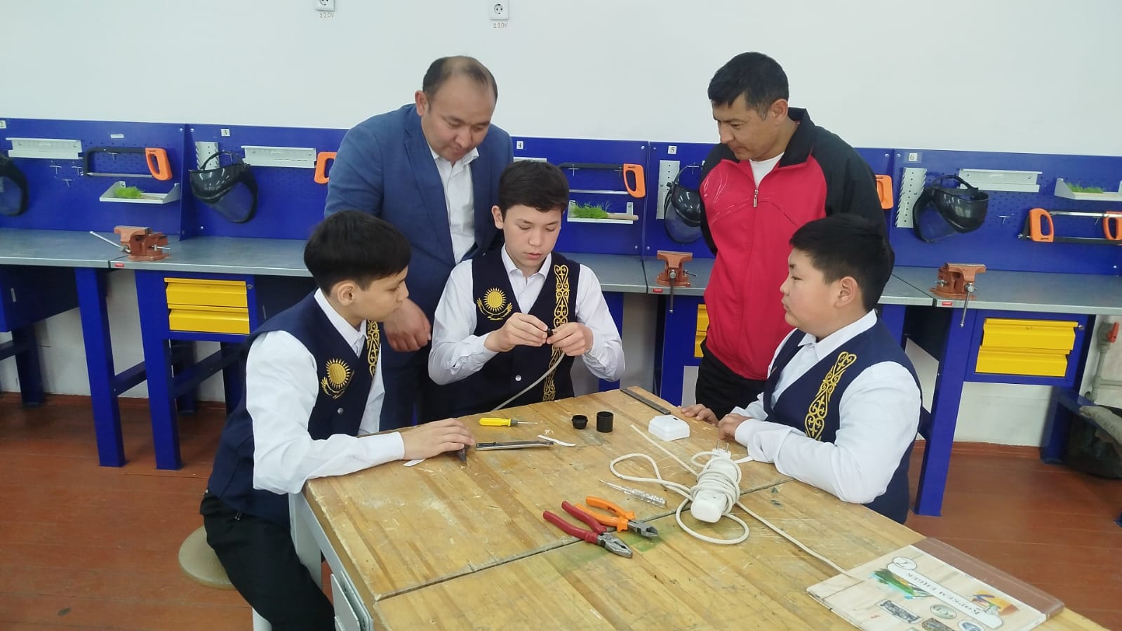 АПТАЛЫҚ АЯСЫНДА АШЫҚ САБАҚ ӨТТІ